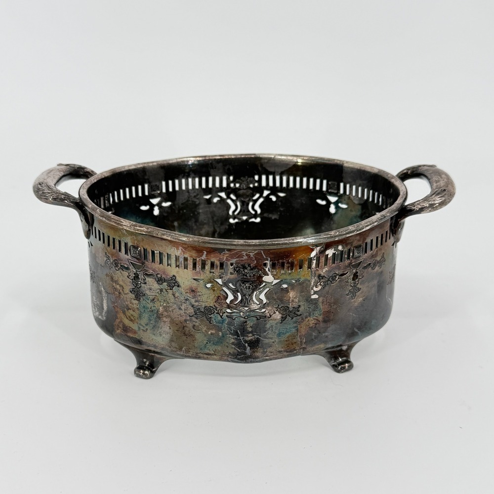 Meriden B Co Canada Vintage Silverplate Casserole Serving Dish Holder 389 Floral